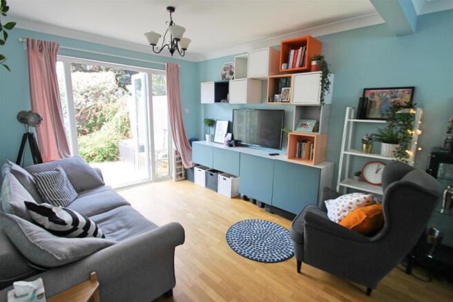 Lounge: