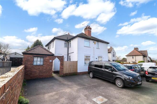 4 bed Detached for sale Image 8