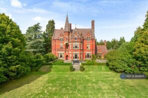 Park House, Clapham Park, Bedford MK41 6EY