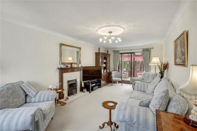 Living Rroom