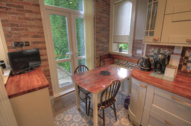 Kitchen 4