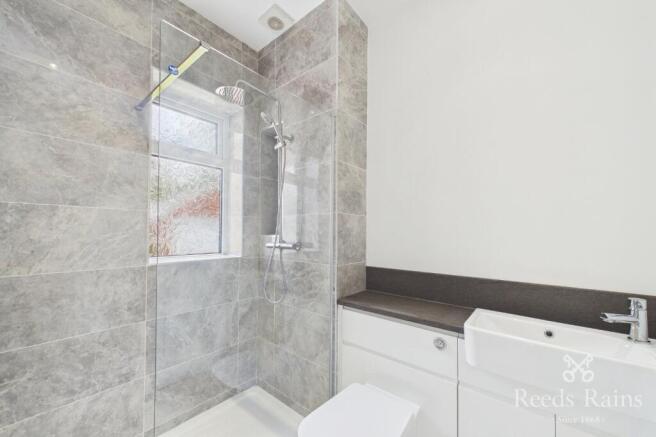2 bed Bungalow for sale Image 8