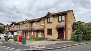32, Carolina Close, Stratford, London E15 1JR