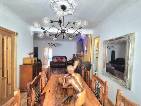 Lounge/Diner