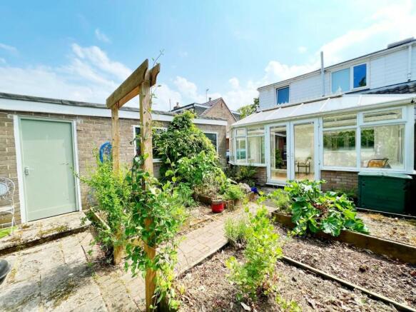 Garden pic 4.jpg