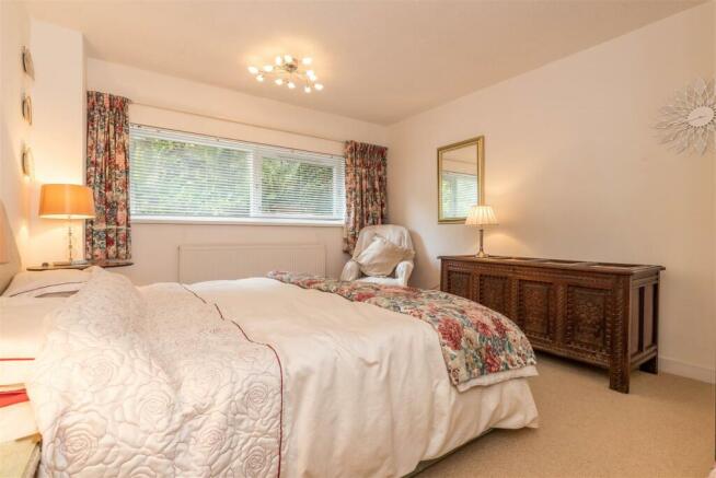 GROUND FLOOR BEDROOM