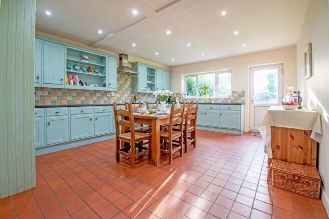 Kitchen Diner