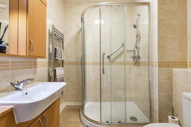 Shower Room.jpg