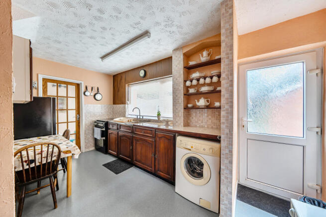 1400802-4-69679d8ac6bbd