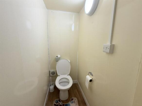 1 bed Terraced for sale Image 5