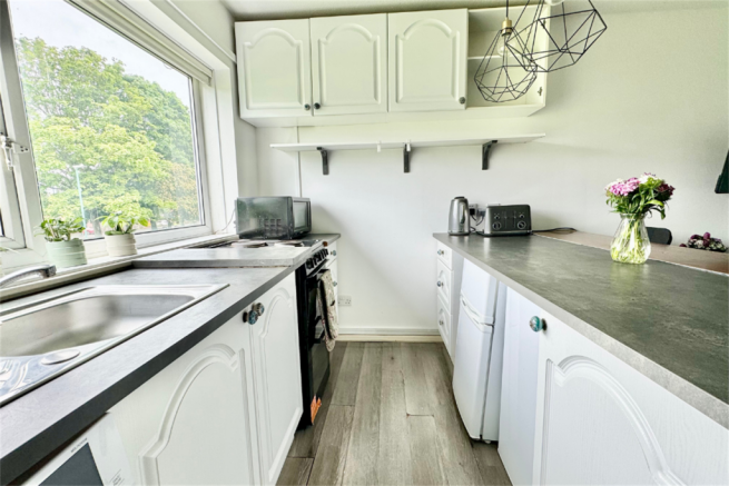 Lounge/Kitchen