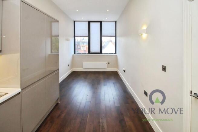 Lounge/Kitchen