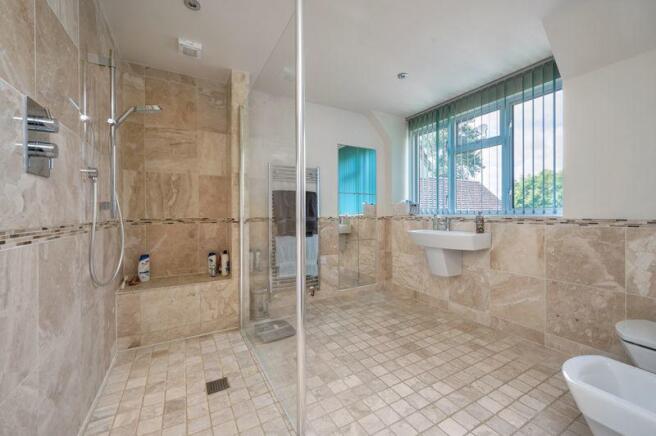 En suite Wet Room