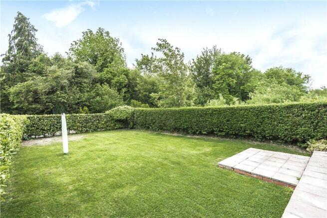 Bungalow Garden
