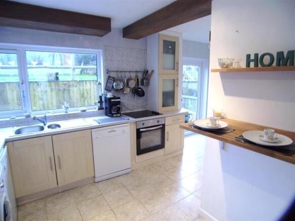 Kitchen/Breakfast Ro
