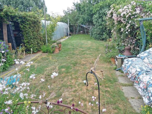 2304gdn4.jpg