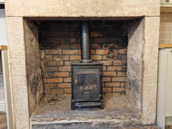 Log burner