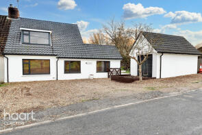 2, Frost Farm Cottages, Golden Lane, Clacton-on-sea CO16 0LE