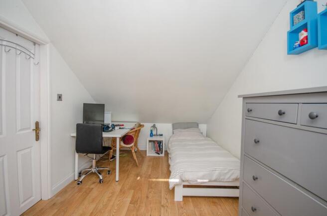 Bedroom 3 pic 1.jpg