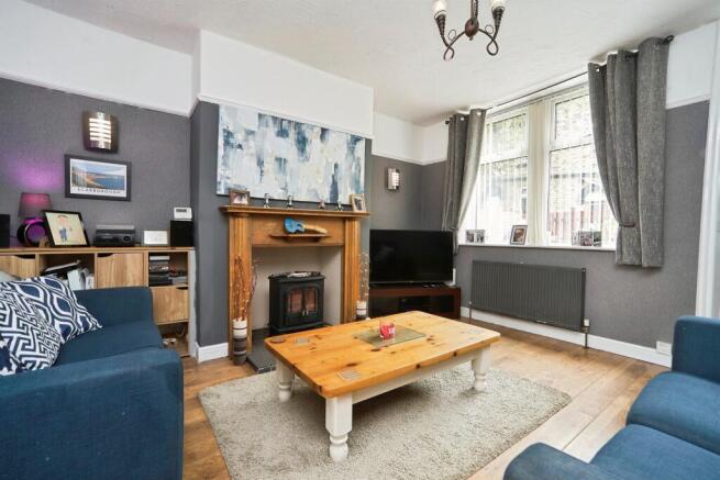 3 bed Terraced for sale Image 4