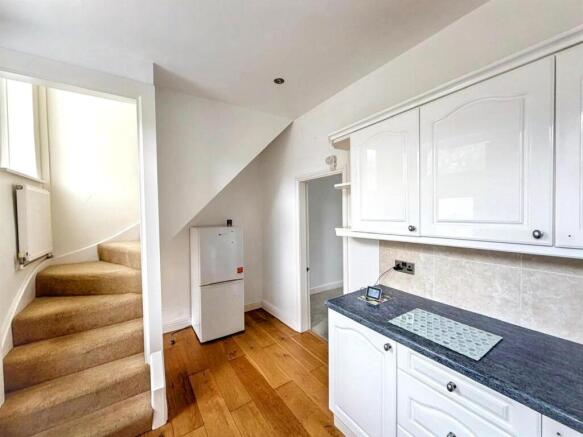 2 bed Terraced for sale Image 7