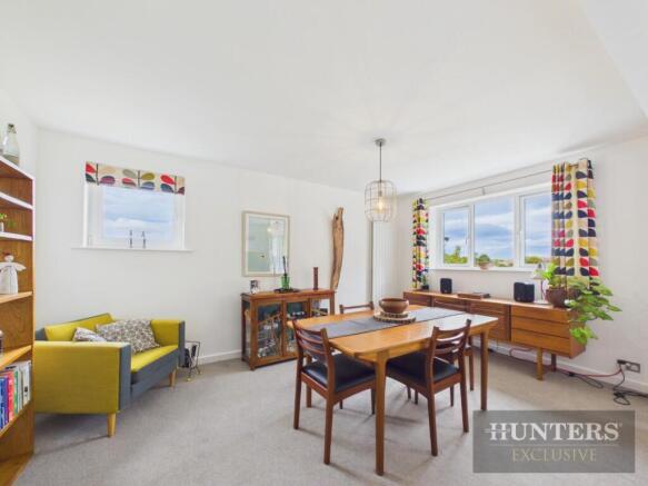4 bed Detached for sale Image 10