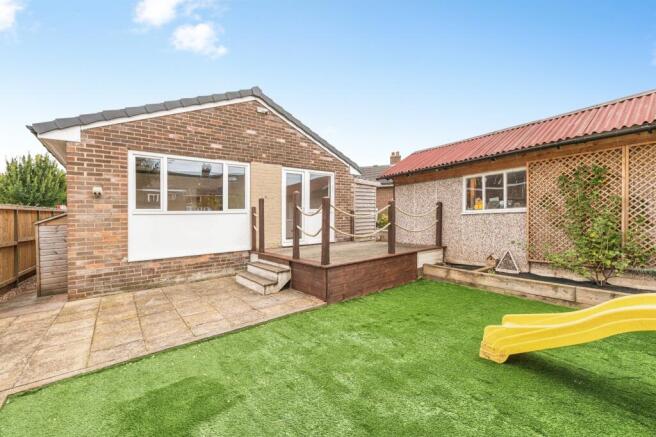 2 bed Detached Bungalow for sale Image 10