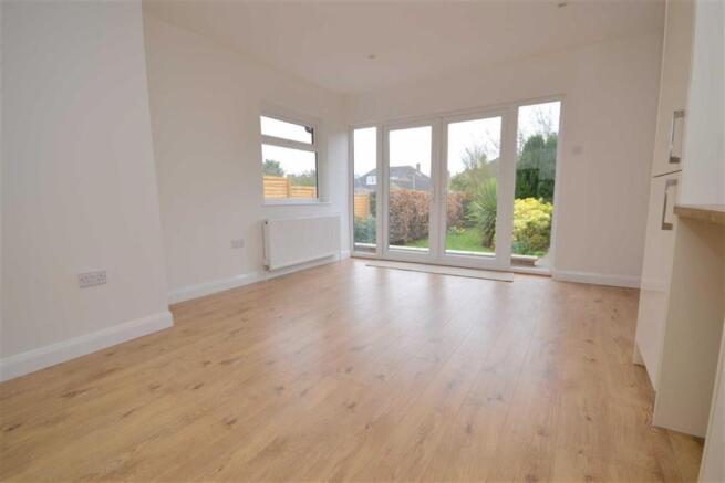 DINING KITCHEN - ADDITIONAL IMAGE
