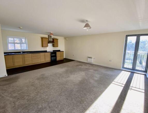 LIVING KITCHEN 