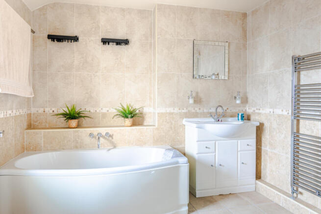 bathroom1
