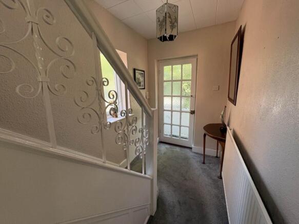 3 bed Semi-Detached for sale Image 6