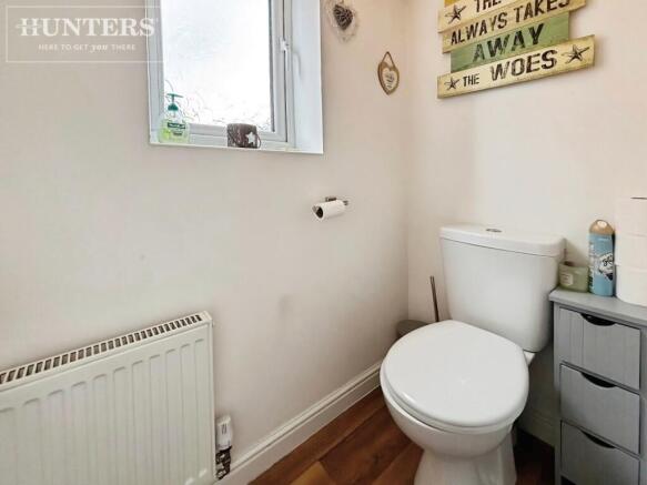 3 bed Semi-Detached for sale Image 7