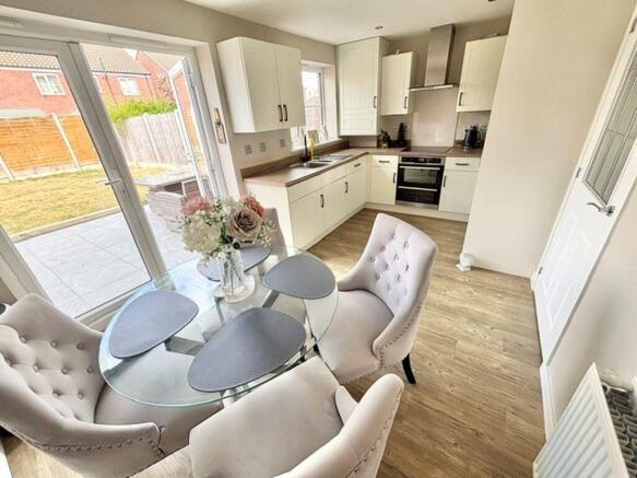 Darnell Close, Bradwell photo 4