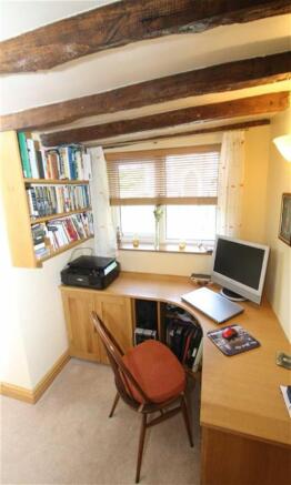 Photo 10