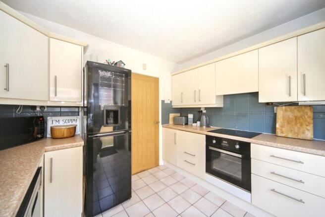 3 bed Detached Bungalow for sale Image 8