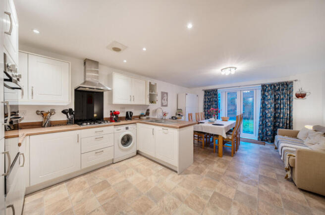 Somers Way, Eastleigh, Hampshire, SO50 photo 4