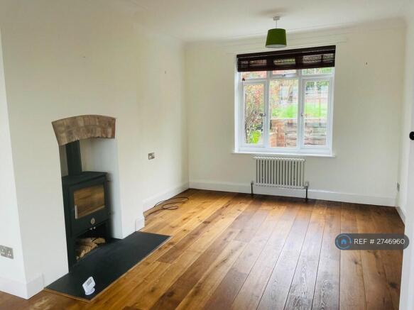 Lounge Rear Unfurnished