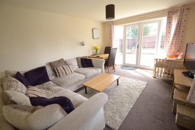 Sitting/Dining Room