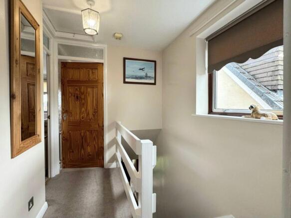 3 bed Semi-Detached for sale Image 12