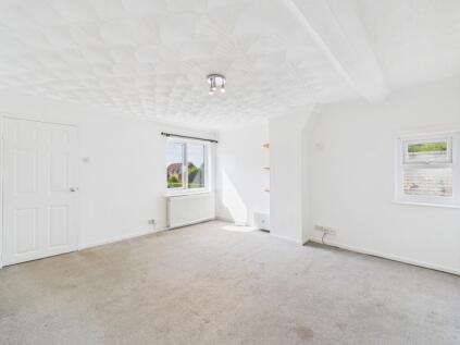 Guntons Road, Newborough, PE6 7QW