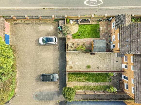 Drone (Parking)
