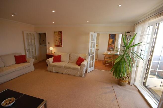 SITTING ROOM
