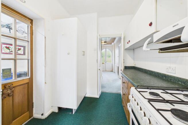 3 bed Semi-Detached for sale Image 9