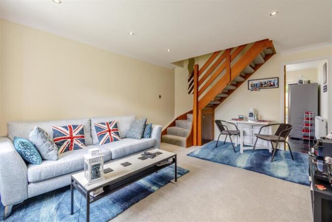8466516-interior05.jpg