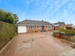 Kenlyn, Scarle Lane, Eagle, Lincoln LN6 9EJ