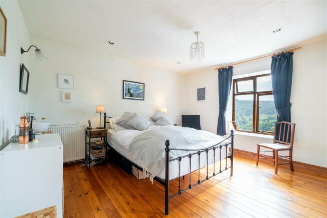 Bedroom 3.jpg