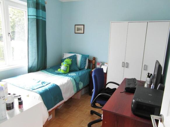 Photo 12