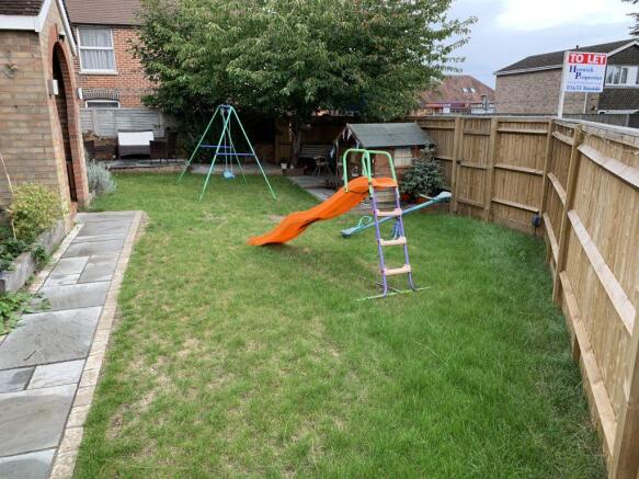 Photo 10