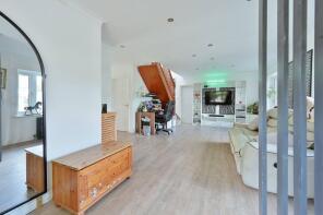 172, Toms Lane, Kings Langley WD4 8NZ