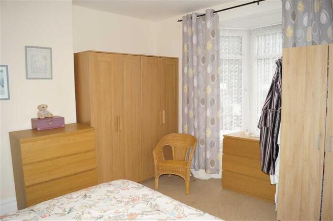 BEDROOM 4 SIDE(MASTER)